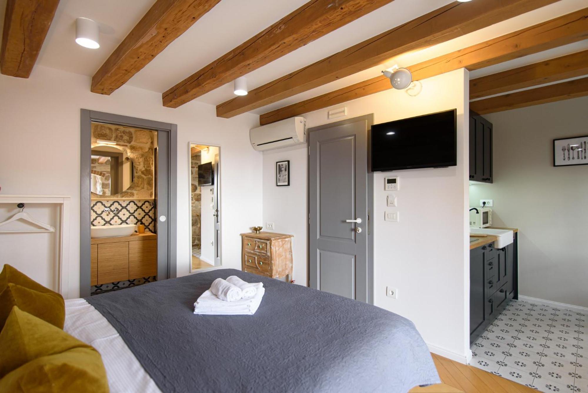 Monte Santo Affittacamere 3*