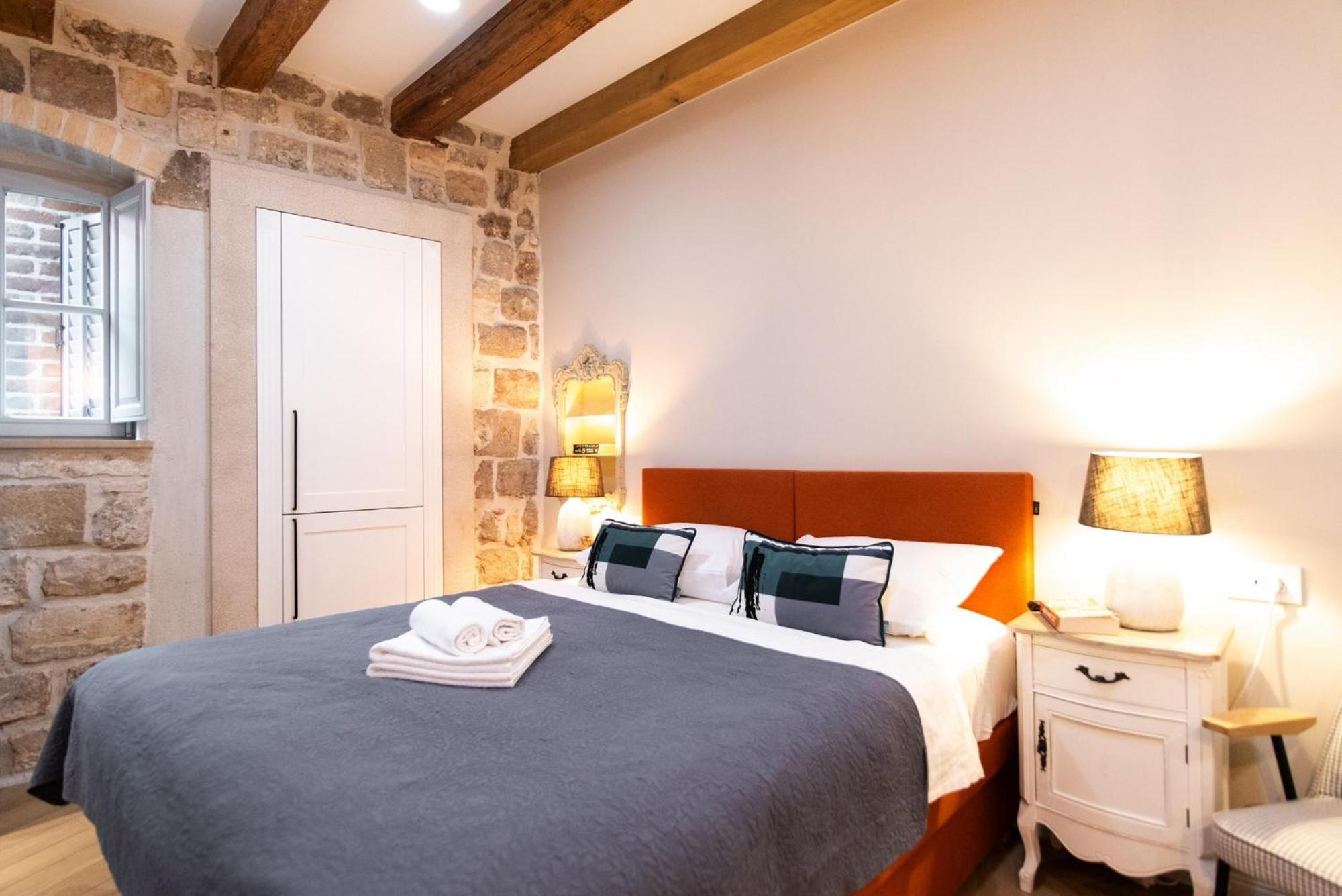 Monte Santo By Duhomes Guest house